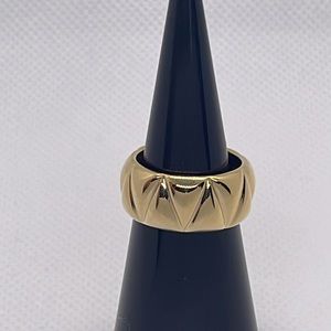 Mejuri Patra Chunky Ring